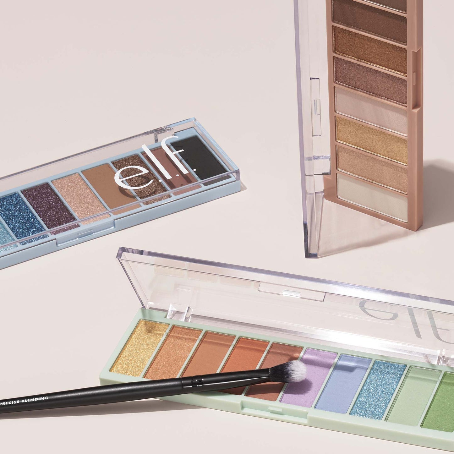 perfect-10-eyeshadow-palette-w0 022123_10pcEye-Hero_0048ALT-FOCUSSTACK-2-RGB_IGF.jpg