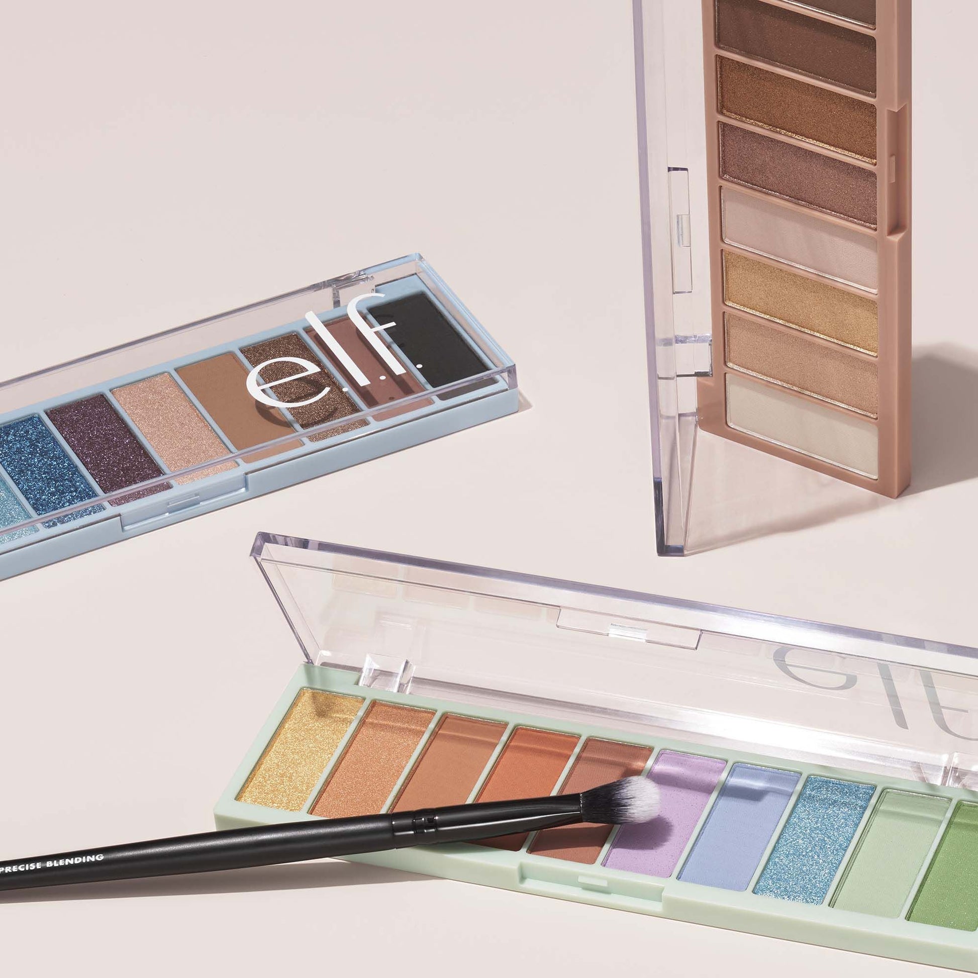 perfect-10-eyeshadow-palette-w0 022123_10pcEye-Hero_0048ALT-FOCUSSTACK-2-RGB_IGF.jpg