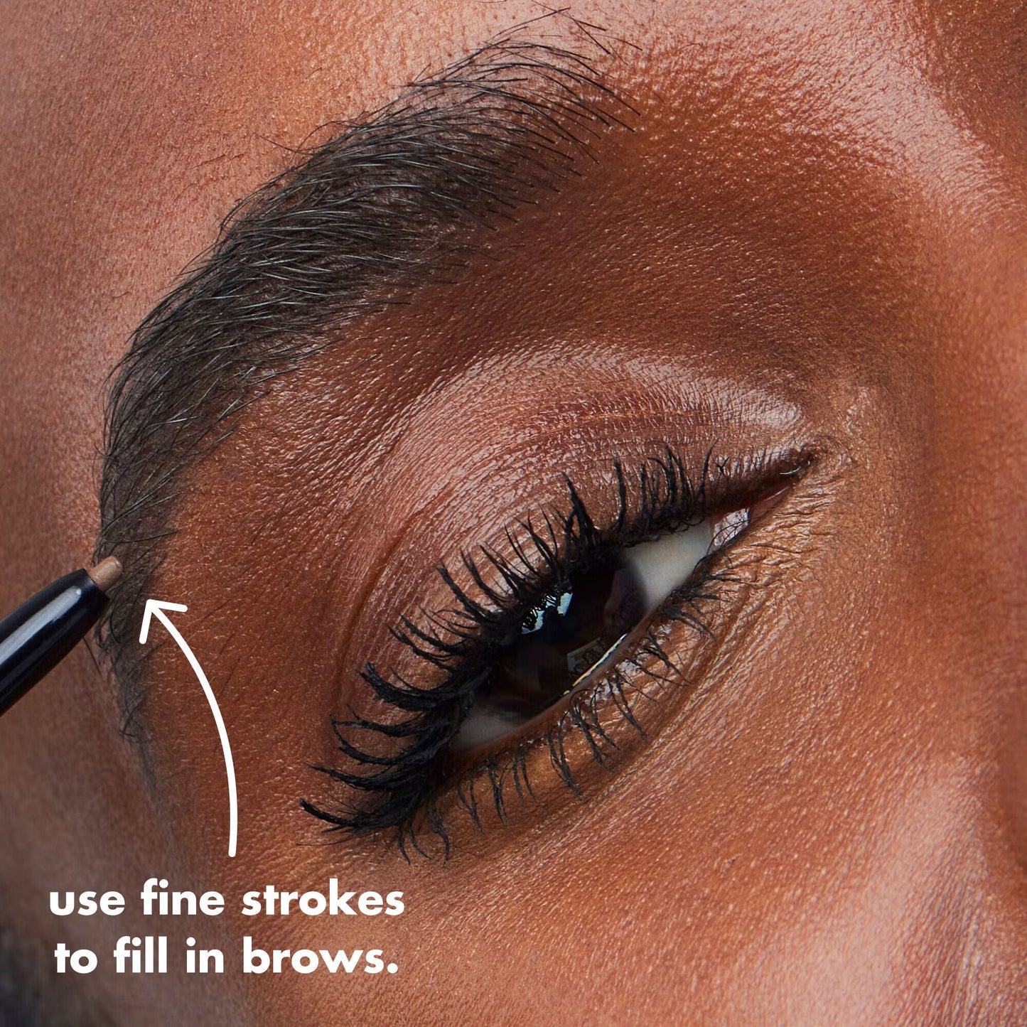 ultra-precise-brow-pencil-m1 0326_EDU_UltraPreciseBrowPencil_HowTo1_332a832e-07f8-4fbe-8409-141c15ce466c.jpg
