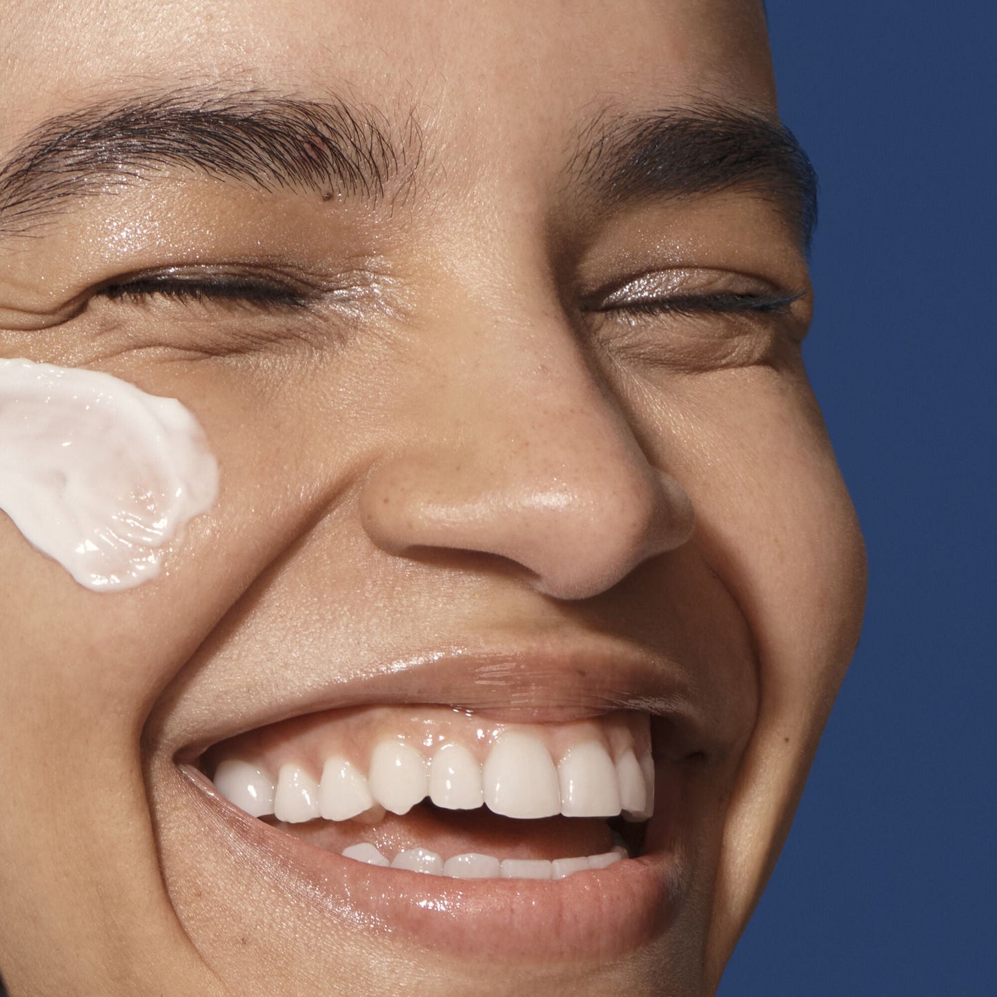 holy-hydration-barrier-goals-cream-v3 042325_SKIN_Austria_HHBC_Strength-Hero_095_v3_RGB_IGF_2d42c5ec-d798-4ca6-b58a-d9291443e5ac.jpg