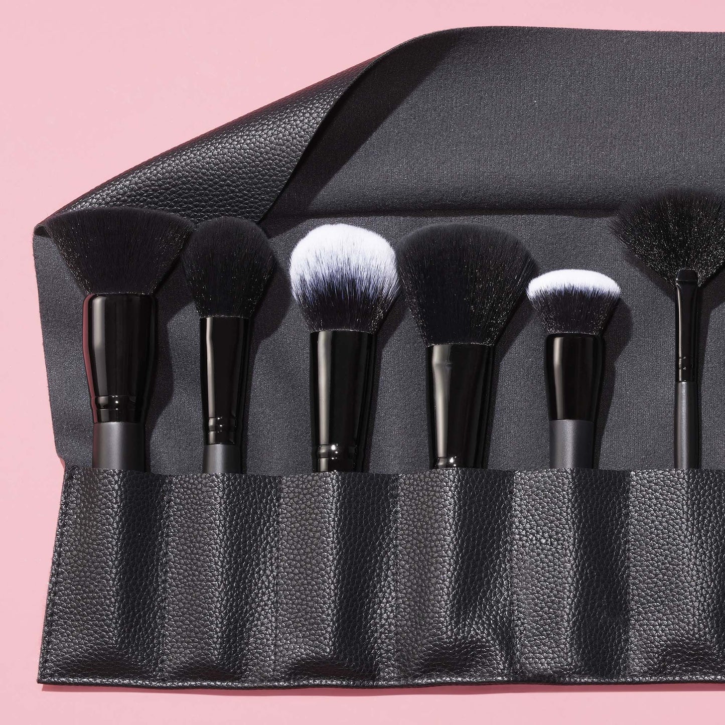 17-piece-ultimate-makeup-brush-set-and-travel-roll-e3 042423_UltBrushSet_V2_Main-2_IGF_carousel1.jpg