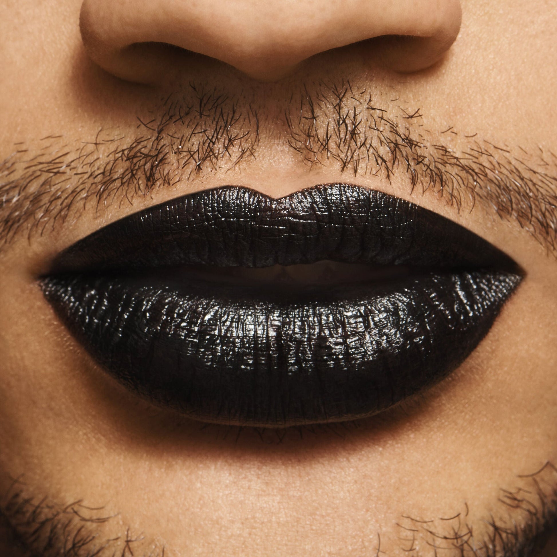 o-face-satin-lipstick-r3 071122_OF_Bryson_V4_0032_FINAL_RGB_IGF.jpg