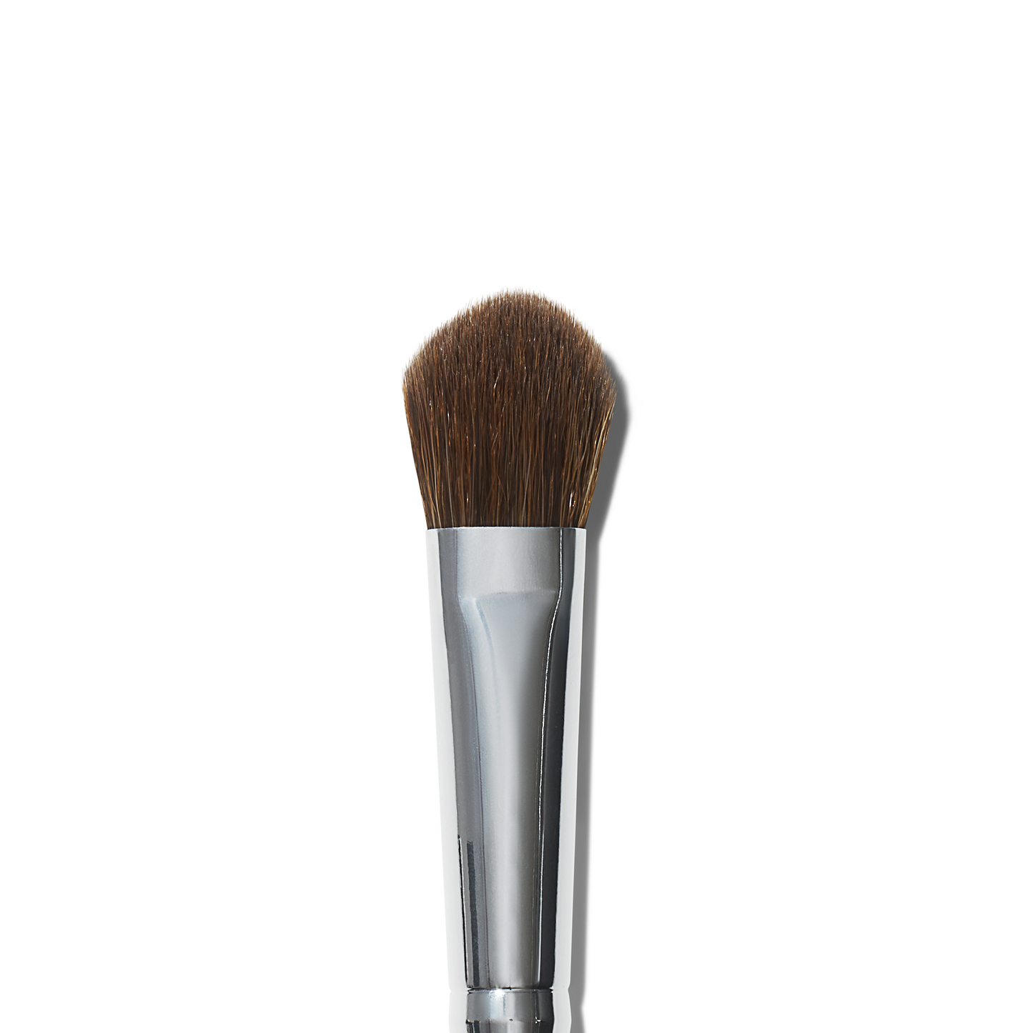 wide-tapered-eyeshadow-brush-v1 21994_MACRO_R.png