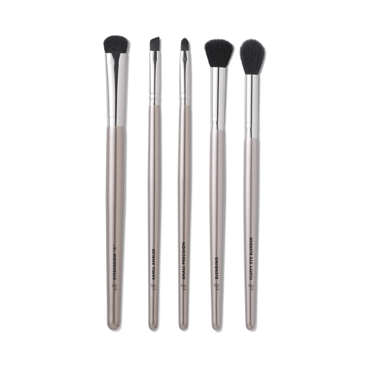 smoky-eye-brush-kit-e0 82021_Open_R.png