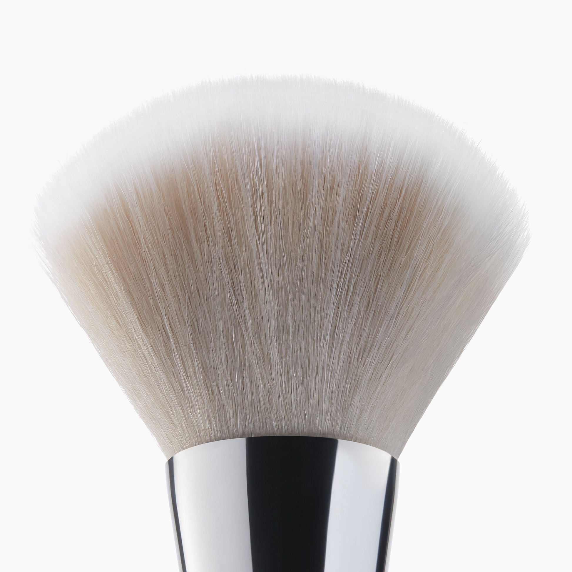 precision-powder-brush-v4 85307_PrecisionPowderBrush_Macro_V2.jpg