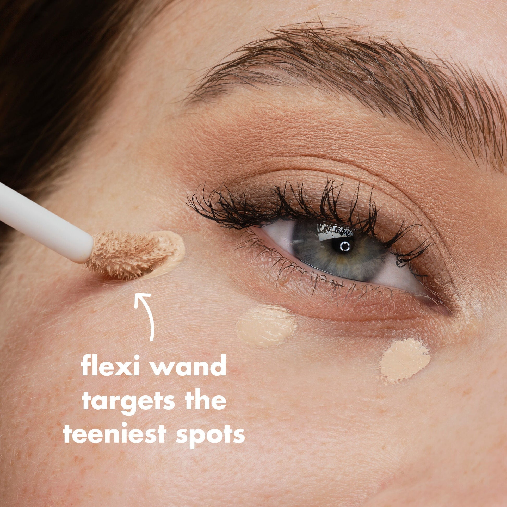 soft-glam-satin-concealer-p9 SP26_EDUCATION_SOFTGLAM_CONCEALER_APPLICATOR_bd5671e5-6b17-451a-b06e-2a5ddadba8cf.jpg