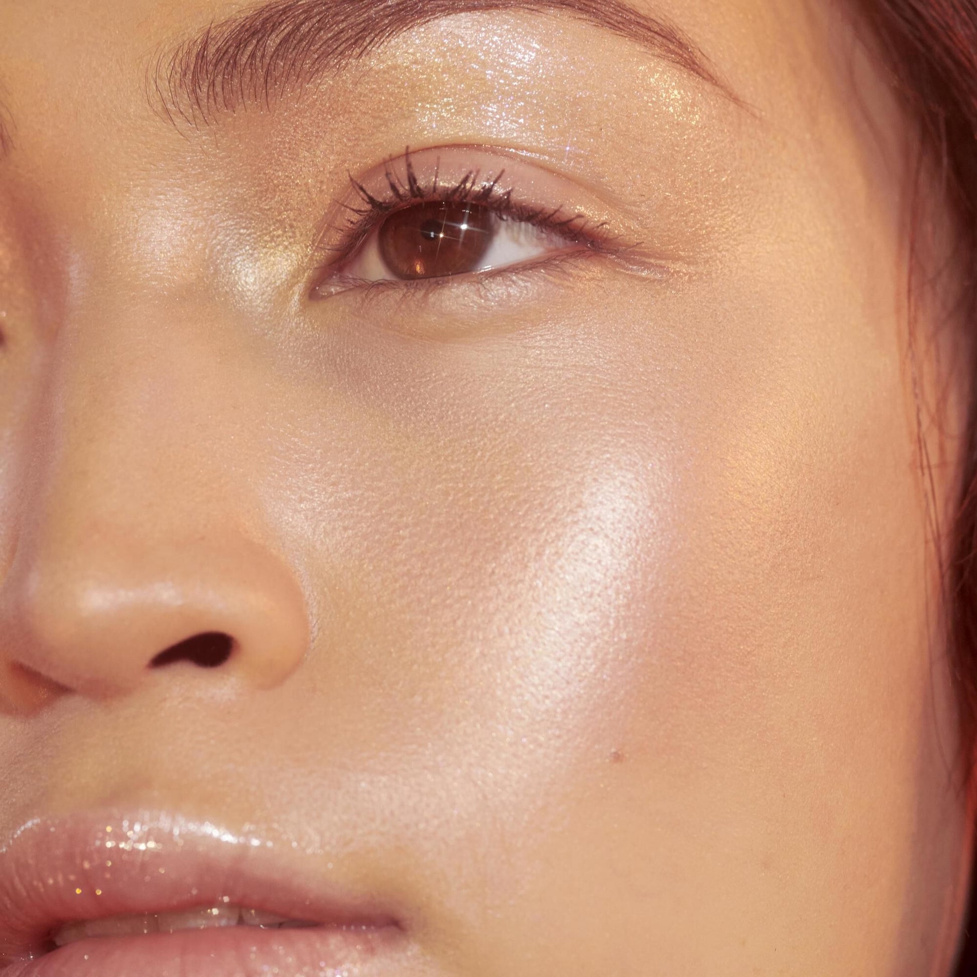 highlighter-brush-g3 crystal_OM_Jacqueline_782_square.jpg
